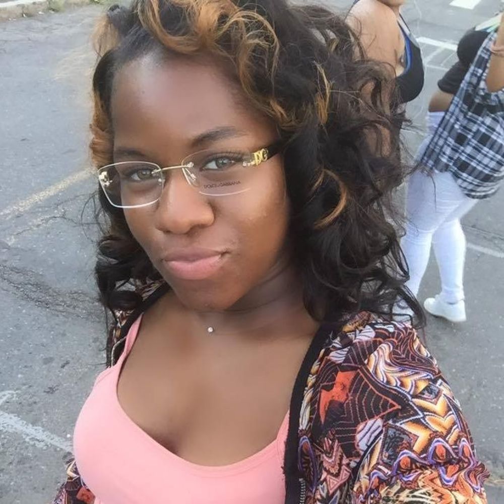 Meet your Posher, Muvaa